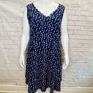 Eshakti Size 16 Scallop Neckline Tulip Print Dress size 20